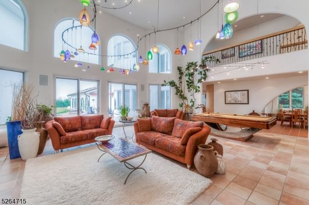 Billiard Table, Game Room, Interior, Living room, Pendant Lights, Recessed Lighting