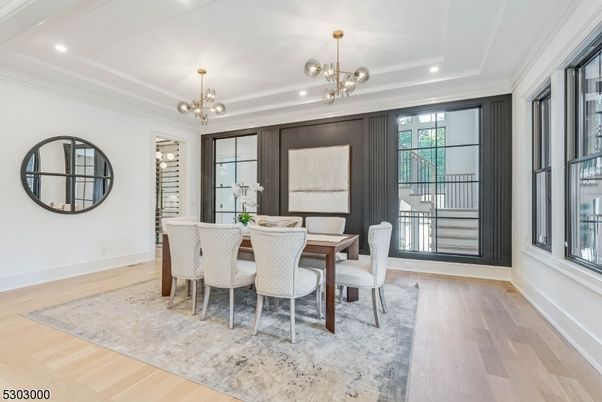 Chandelier, Dining room, Interior, Pendant Lights, Recessed Lighting, Wood Texture Flooring