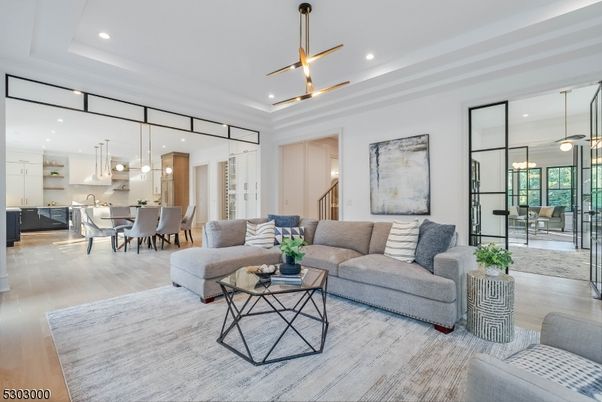 Dining room, Interior, Kitchen, Living room, Pendant Lights, Recessed Lighting, Wood Texture Flooring