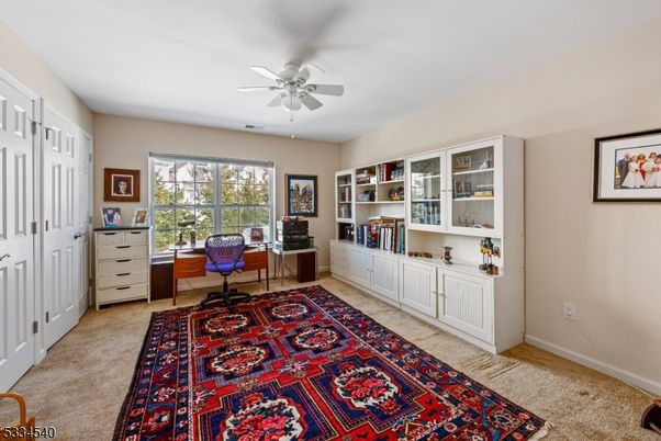 Home Office, Interior