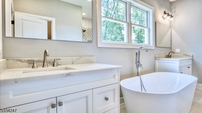 Bathroom, Dual Sink Vanities, Free Standing Baths, Interior, Recessed Lighting