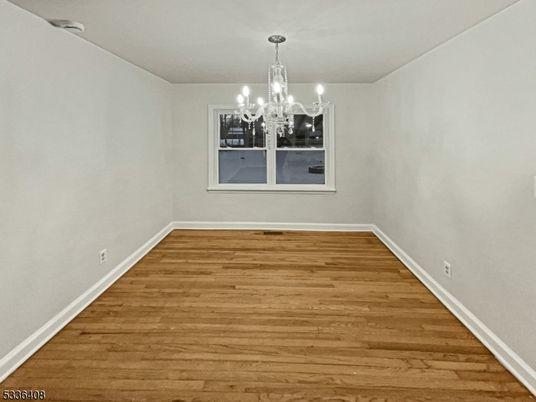 Chandelier, Empty room, Interior, Wood Texture Flooring