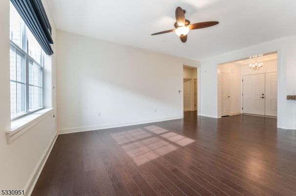 Chandelier, Empty room, Interior, Wood Texture Flooring