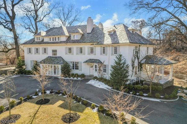 Backyard, Exterior, Facade, French Provincial