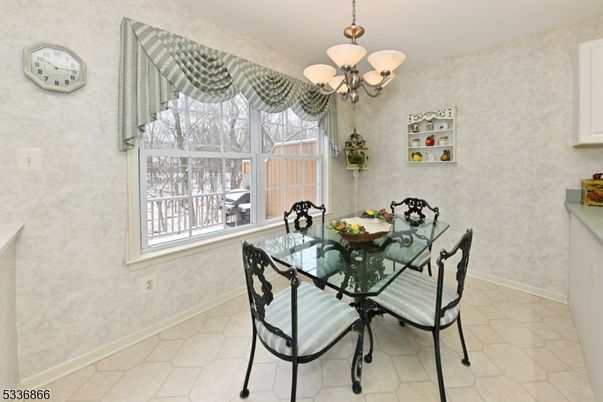 Chandelier, Dining room, Interior