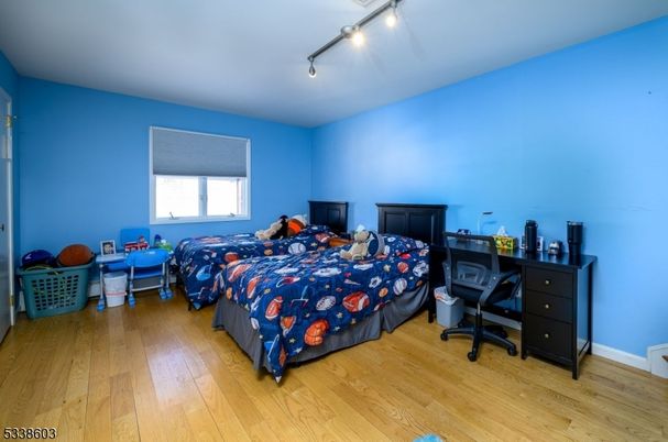Bedroom, Home Office, Interior, Wood Texture Flooring