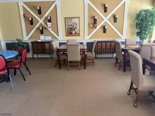 Dining room, Interior