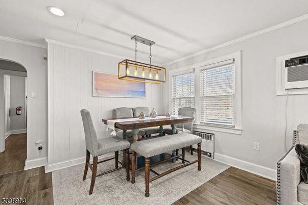 Dining room, Interior, Pendant Lights, Recessed Lighting, Wood Texture Flooring