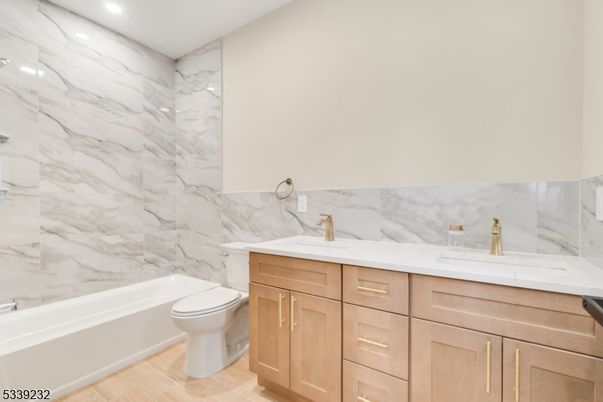 Bathroom, Interior, Marble Walls, Recessed Lighting, Wood Texture Flooring