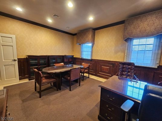 Dining room, Interior, Recessed Lighting