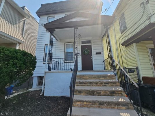 Exterior, Facade, None