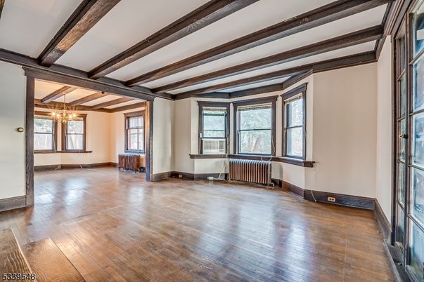 Chandelier, Empty room, Interior, Wooden Beams, Wood Texture Flooring