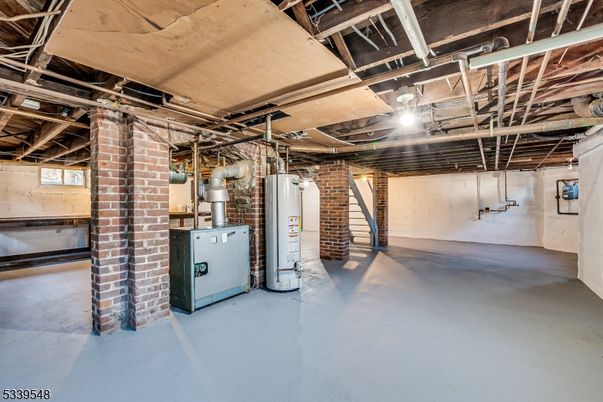 Interior, Stone Walls, Washer, Wooden Beams