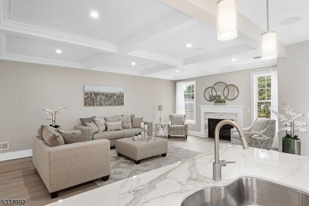 Fireplace, Interior, Living room, Pendant Lights, Recessed Lighting, Wood Texture Flooring