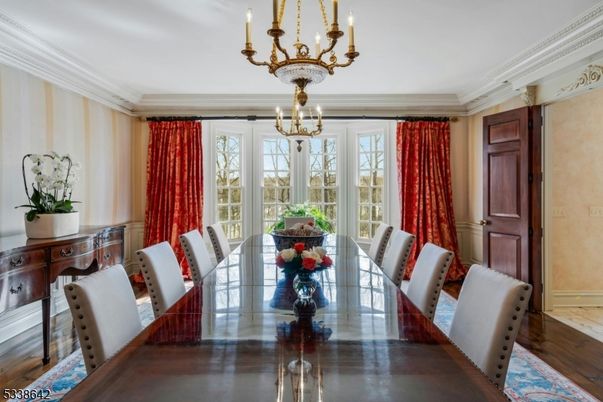 Chandelier, Dining room, Interior, Wood Texture Flooring