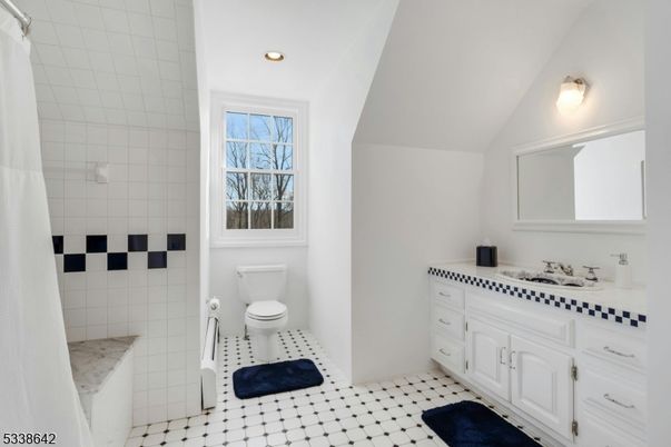 Bathroom, Interior, Recessed Lighting, Tile Countertops