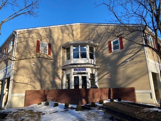 Exterior, Facade, Brick Facade, Rowhouse