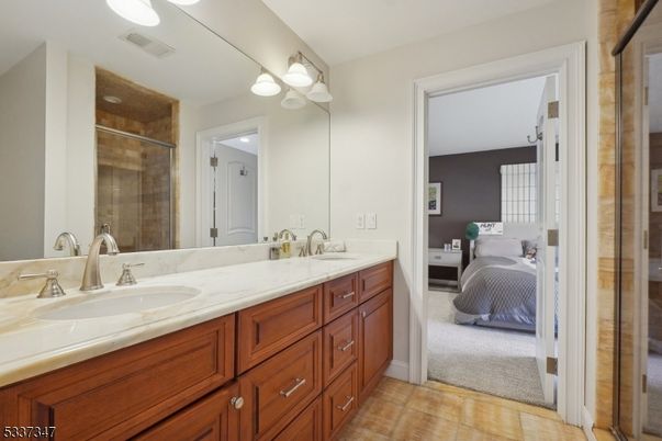 Bathroom, Bedroom, Dual Sink Vanities, Glass Shower, Interior