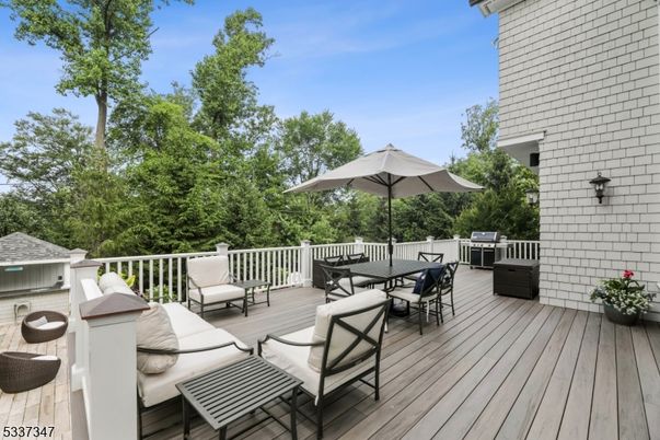 Exterior, Wood Texture Flooring
