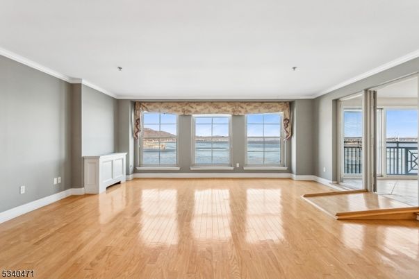 Empty room, Interior, Wood Texture Flooring