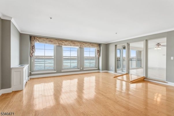 Empty room, Interior, Water, Wood Texture Flooring