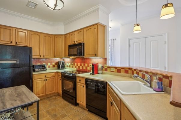 Interior, Kitchen, Pendant Lights