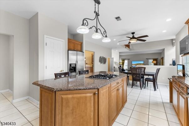 Chandelier, Dining room, Interior, Kitchen, Recessed Lighting, Stainless Steel Appliances