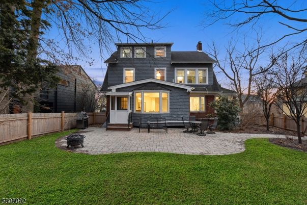 Backyard, Exterior, Facade, Queen Anne Victorian