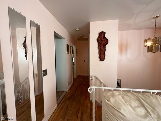 Bedroom, Interior, Pendant Lights, Wood Texture Flooring