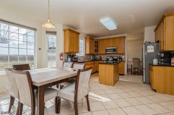 Dining room, Interior, Kitchen, Pendant Lights