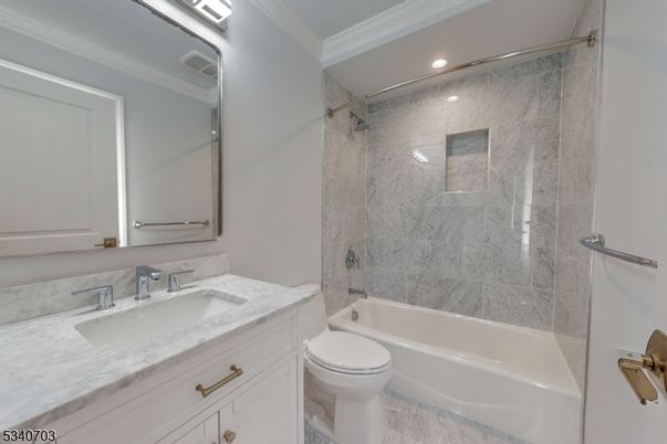 Bathroom, Interior, Marble, Marble Walls, Recessed Lighting