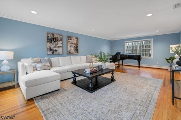 Interior, Living room, Piano, Recessed Lighting, Wood Texture Flooring