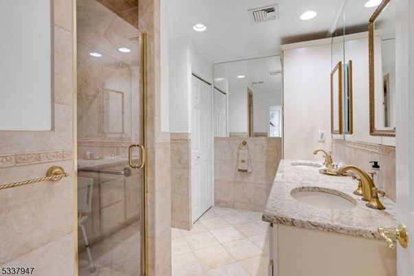 Bathroom, Dual Sink Vanities, Glass Shower, Interior, Recessed Lighting