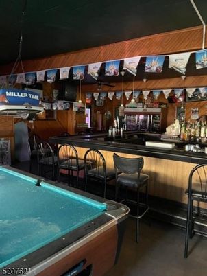 Billiard Table, Game Room, Interior