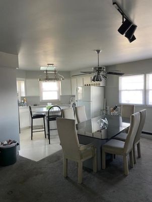 Chandelier, Dining room, Interior, Kitchen, Pendant Lights