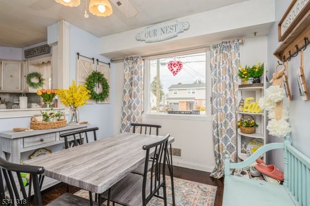 Dining room, Interior, Wood Texture Flooring
