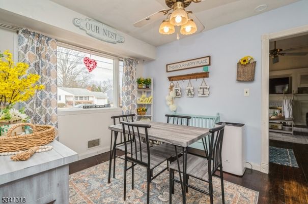 Dining room, Interior, Wood Texture Flooring