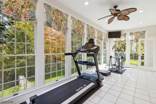 Fitness Equipment, Interior, Recessed Lighting