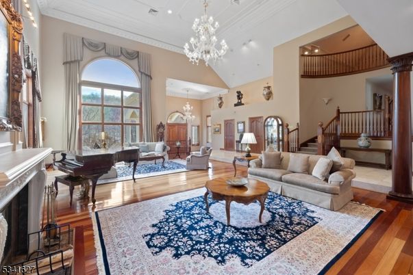 Chandelier, Interior, Living room, Piano, Recessed Lighting, Wood Texture Flooring