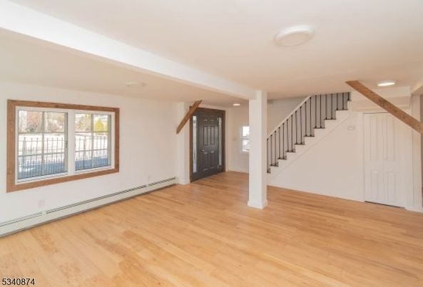 Empty room, Interior, Recessed Lighting, Wooden Beams, Wood Texture Flooring