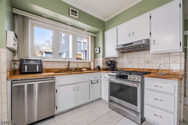 Interior, Kitchen, Marble, Recessed Lighting, Stainless Steel Appliances