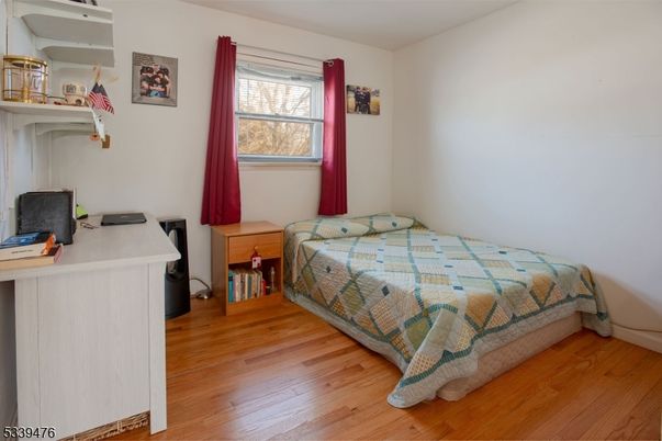 Bedroom, Home Office, Interior, Wood Texture Flooring
