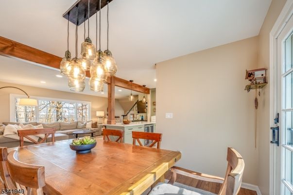 Chandelier, Dining room, Interior, Living room, Pendant Lights, Recessed Lighting, Wood Texture Flooring