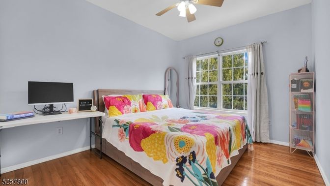 Bedroom, Home Office, Interior, Wood Texture Flooring