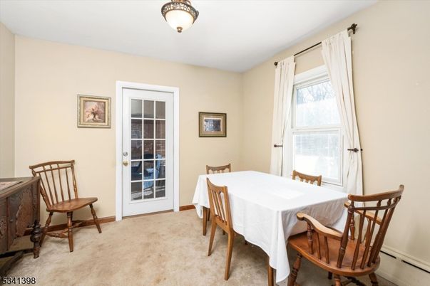 Dining room, Interior