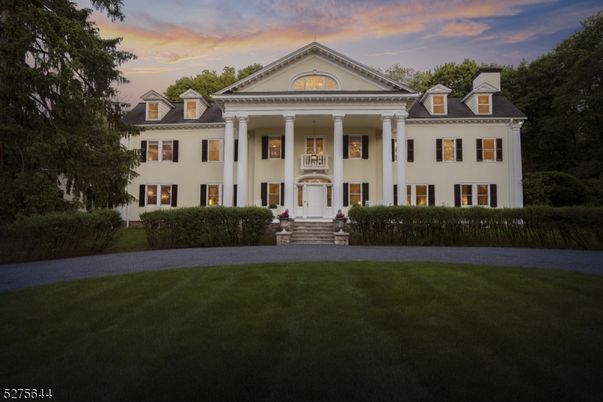 Backyard, Exterior, Facade, Georgian