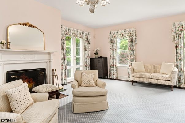 Chandelier, Fireplace, Interior, Living room