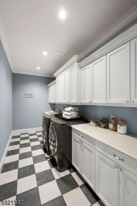 Interior, Recessed Lighting, Washer
