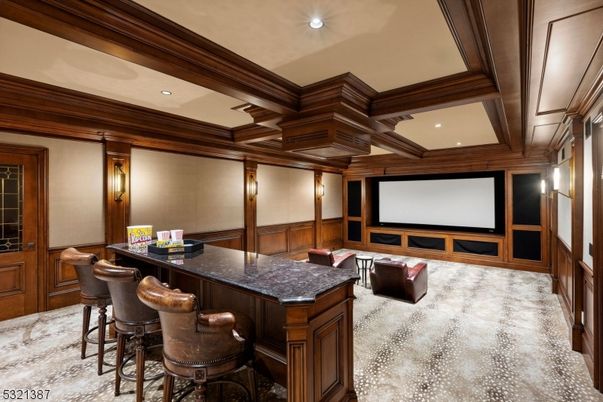 Interior, Projection Screen, Recessed Lighting, Theatre Room