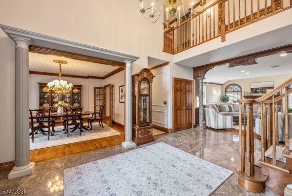 Chandelier, Dining room, Interior, Recessed Lighting, Wood Texture Flooring